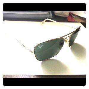 Ray-Ban pilot Men’s Sunglasses (case included)